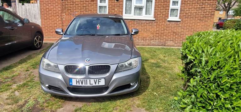 BMW, 3 SERIES, Saloon, 2011, Manual, 1995 (cc), 4 doors