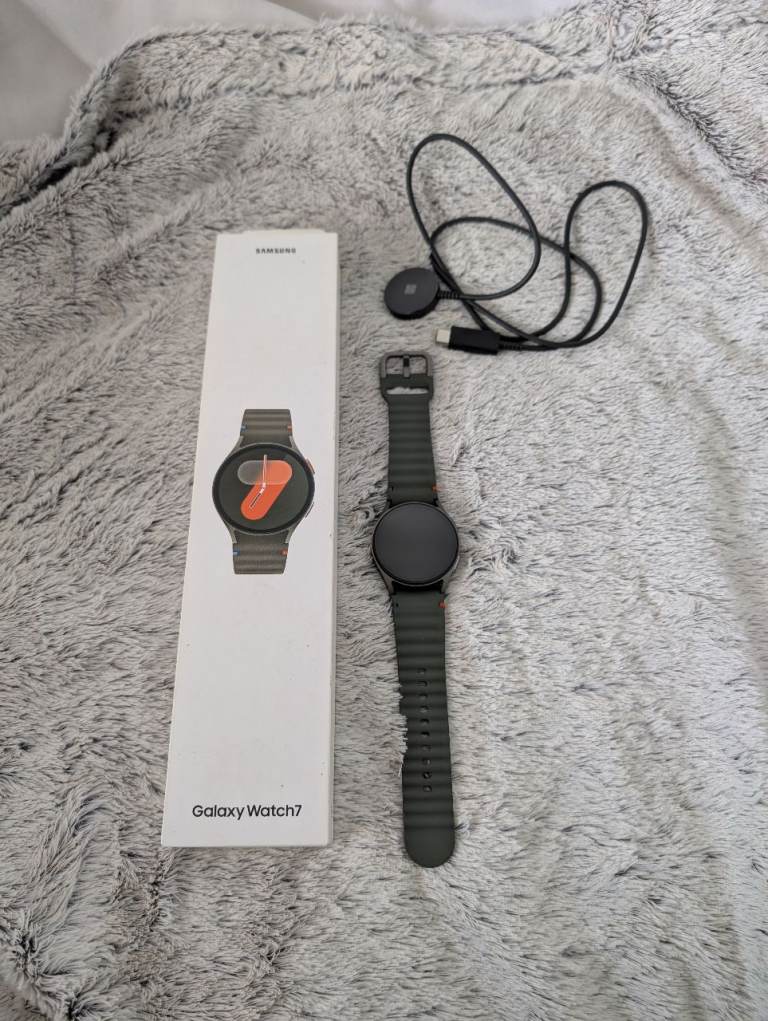 Samsung Galaxy Watch7 40mm Smart Watch 