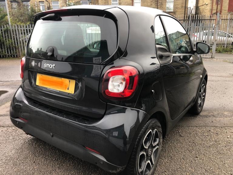 2019 SMART FORTWO 0.9 Turbo Prime Premium 2dr Auto. 1 Owner. Damaged Repaired 
