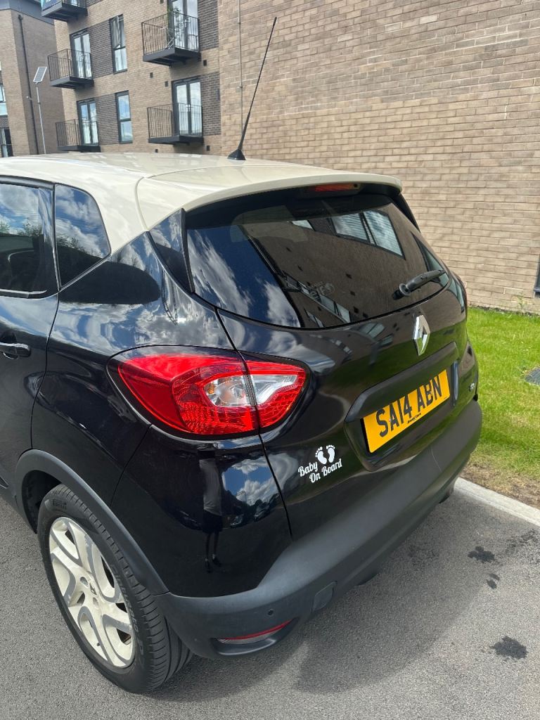 Renault, CAPTUR, Hatchback, 2014, Manual, 898 (cc), 5 doors