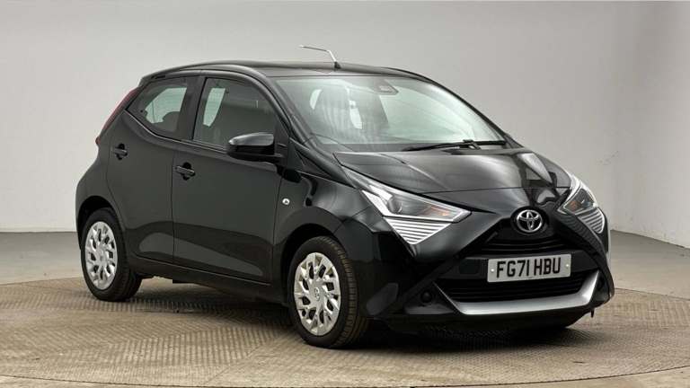 2022 Toyota AYGO 1.0 VVT-i X-Play TSS 5dr HATCHBACK PETROL Manual