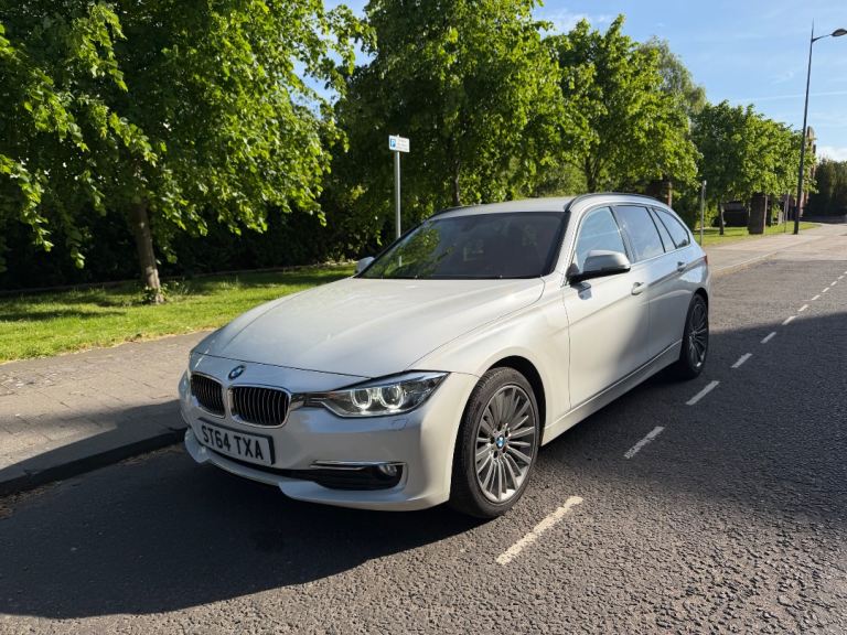Bmw 3 series 2.0 diesel luxury (top of the range) 110k miles and full years mot !