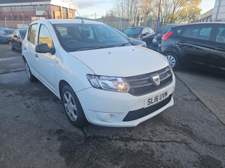 2016 Dacia Sandero 1.2 16V 75 Ambiance 5dr HATCHBACK Petrol Manual