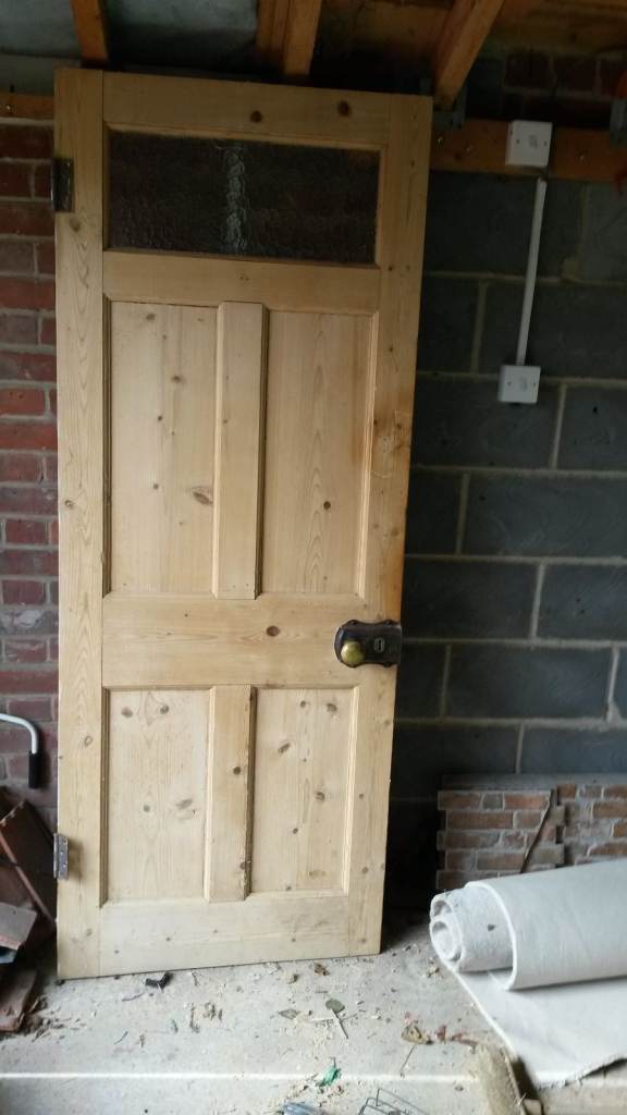 Stripped pine door