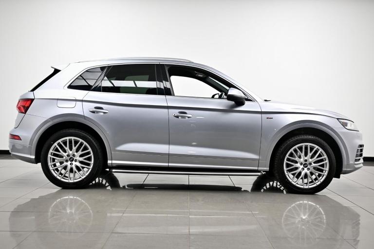 2018 Audi Q5 2.0 TDI Quattro S Line 5dr S Tronic ESTATE DIESEL Automatic