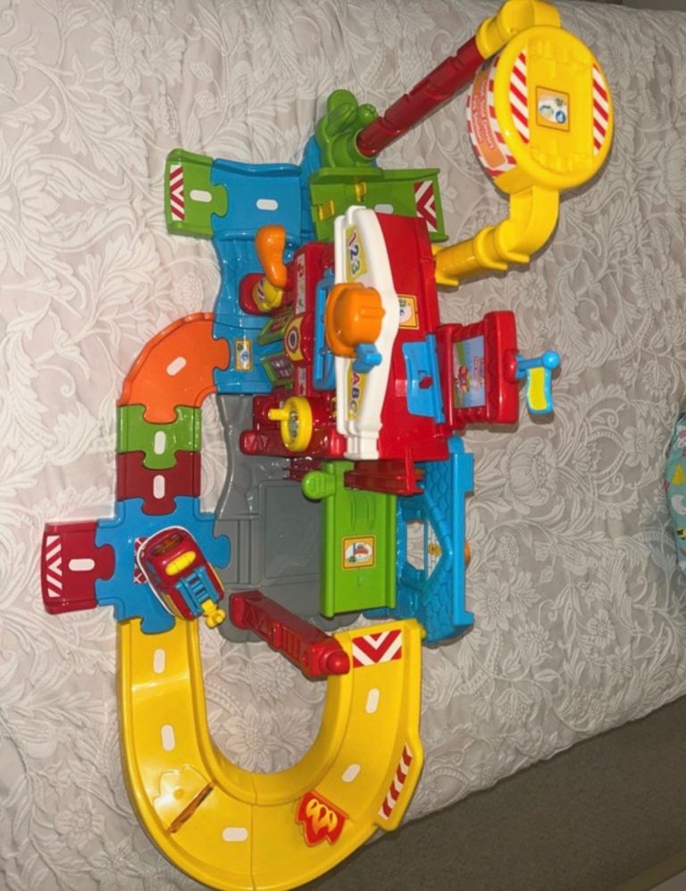 VTech Toot-Toot Drivers Fire Station