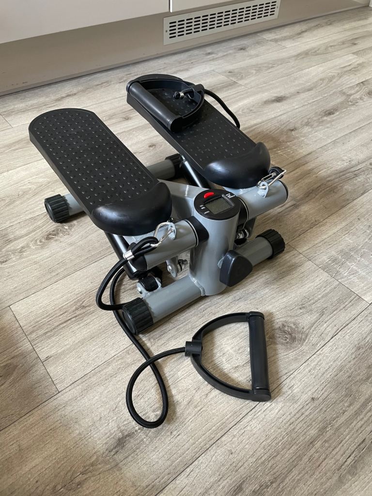 Mini Hydraulic Stepper with Resistance Bands