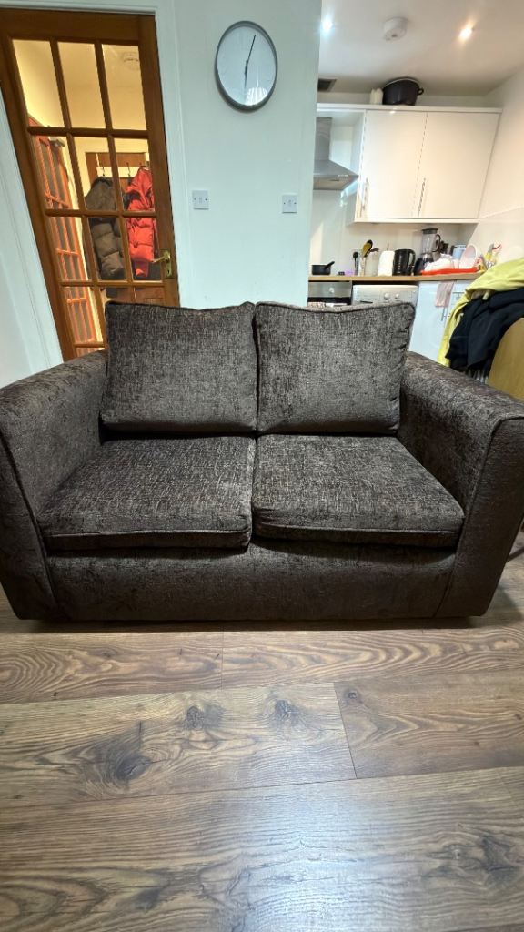 2-Seater Sofa for £50 Collection Newington 