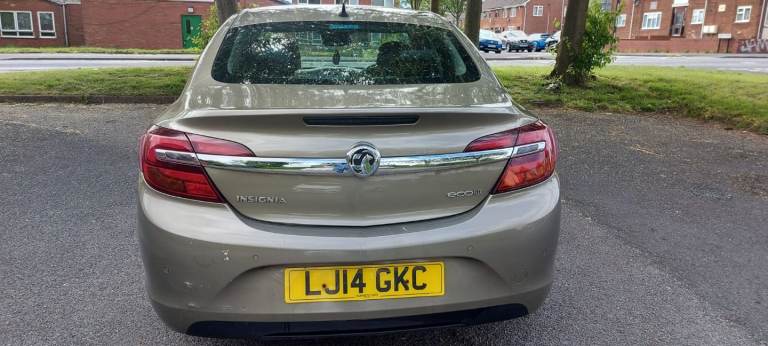 Vauxhall, INSIGNIA, Saloon, 2014, Manual, 1956 (cc), 4 doors