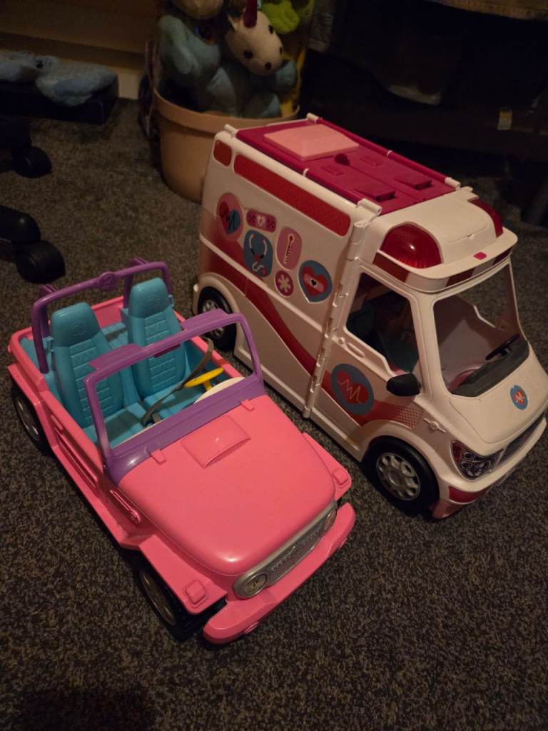 Bundle of barbie vehicles