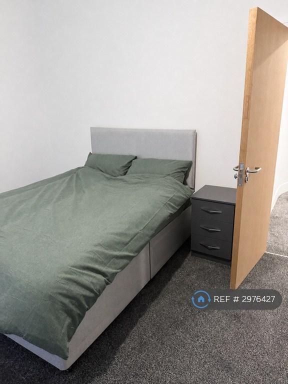 1 bedroom in Leigh Road, Wigan, WN2 (#2976427)