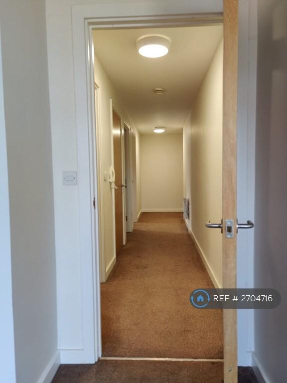 2 bedroom flat in Beauchamp House, Coventry, CV1 (2 bed) (#2704716)