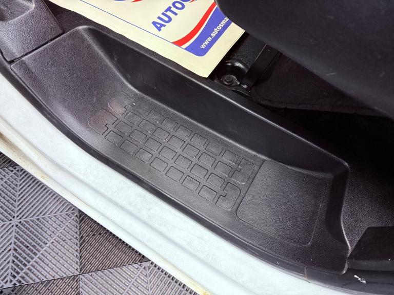 2019 Vauxhall Vivaro 1.5 Turbo D 2700 Edition L1 H1 Euro 6 (s/s) 5dr PANEL VAN Diesel Manual