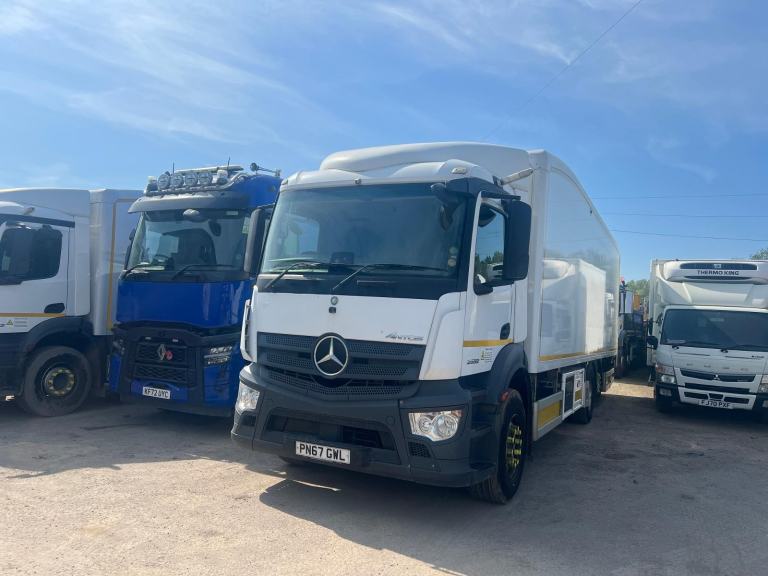 Mercedes-Benz ANTOS (1) 2532 CARRIER FRIDGE , APRIL 27 MOT