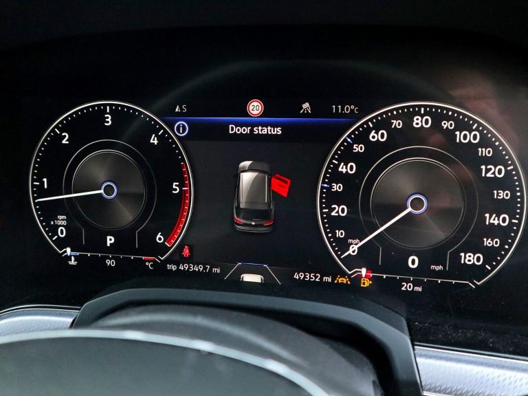 2019 Volkswagen Touareg 3.0 V6 TDI 4Motion R-Line Tech 5dr Tip Auto ESTATE DIESEL Automatic