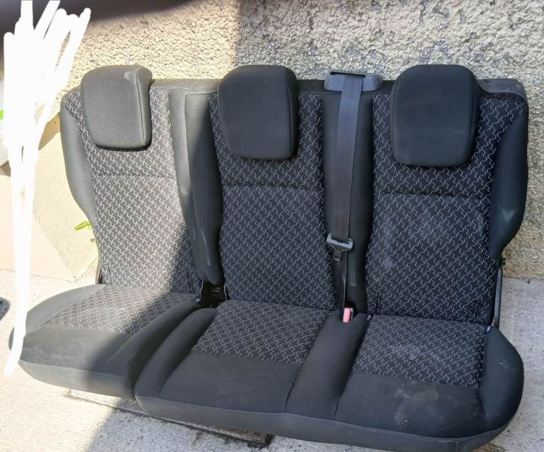 RENUALT KANGAROO 3 SEATS GREAT CONDITION 💥