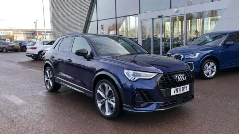 2022 Audi Q3 Black Edition 35 TFSI  150 PS S tronic Automatic SUV Petrol Automatic