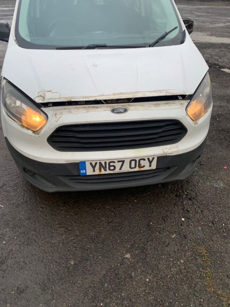 Ford, TRANSIT COURIER, crew van MPV, 2017, Manual, 1498 (cc), 5 doors