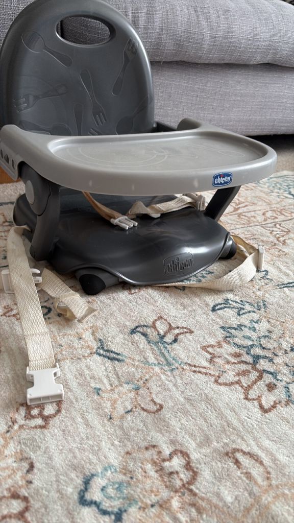 The Chicco Pocket Snack Booster Seat