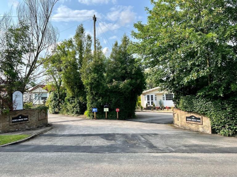 Agden Brow Park in Lymm  - Lodge / Caravan 