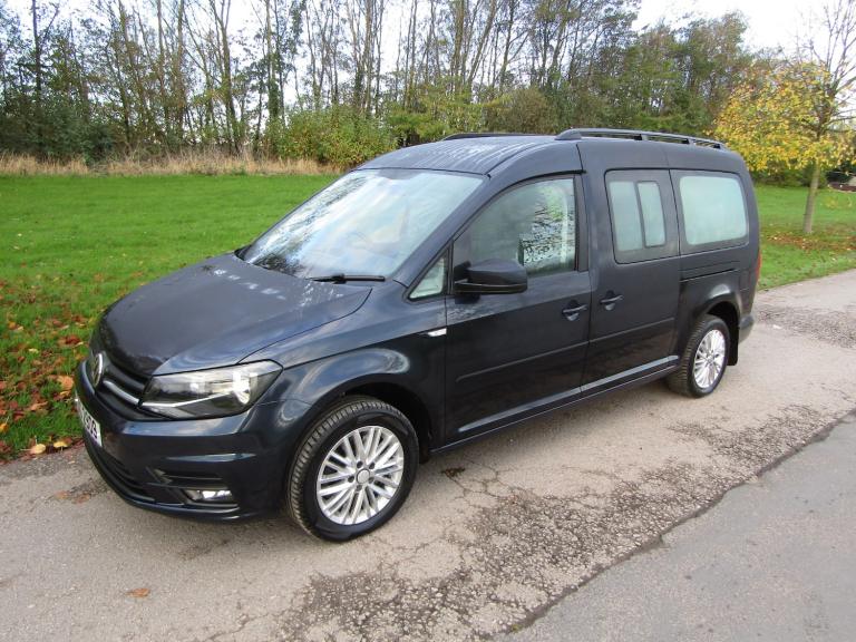 2016 Volkswagen Caddy Maxi Life C20 2.0 TDi WHEELCHAIR ACCESSIBLE DISABLED MOBILITY VEHICLE WAV M...