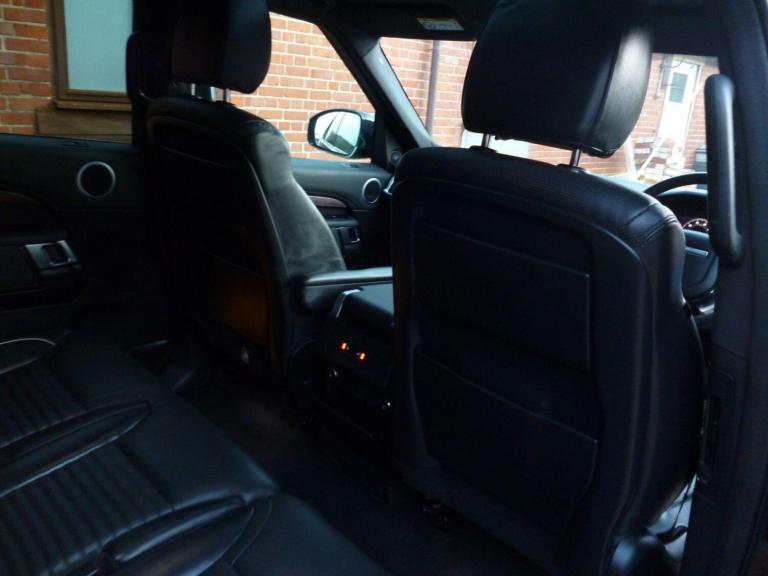 2019 Land Rover Discovery 3.0 SD V6 HSE Auto 4WD Euro 6 (s/s) 5dr ESTATE Diesel Automatic