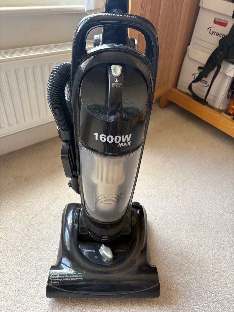 Upright Vacuum cleaner