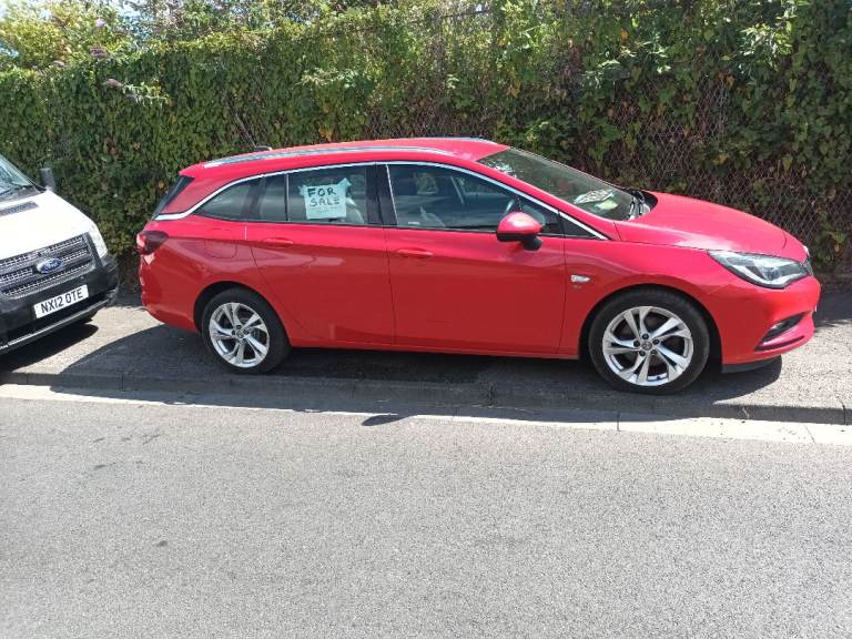 Vauxhall, ASTRA, Estate, 2018, Manual, 1598 (cc), 5 doors