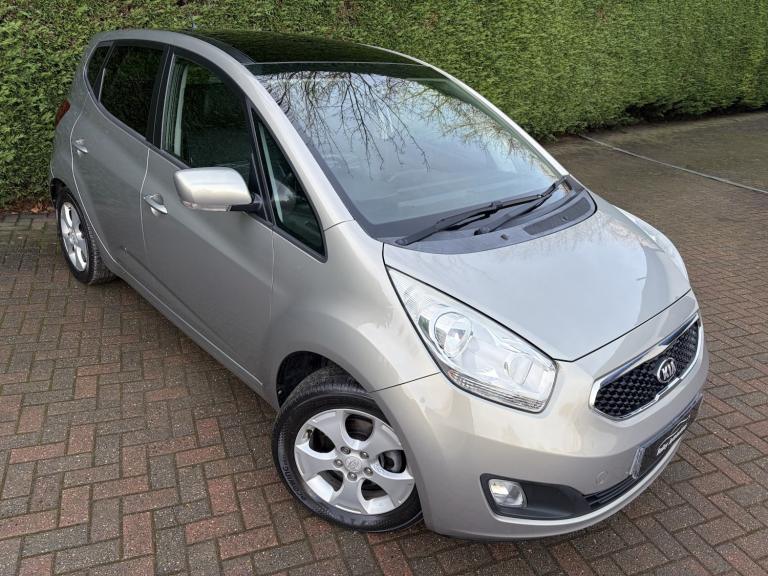 KIA VENGA 1.6 3 2014