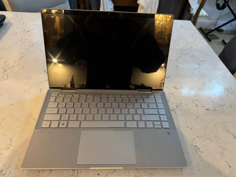 HP Pavilion x360 14