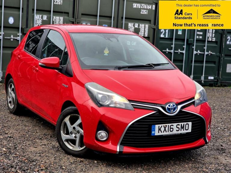 2016 Toyota Yaris 1.5 VVT-h Icon Hatchback 5dr Petrol Hybrid E-CVT Euro 6 (Safety Sense) (101 Hat...