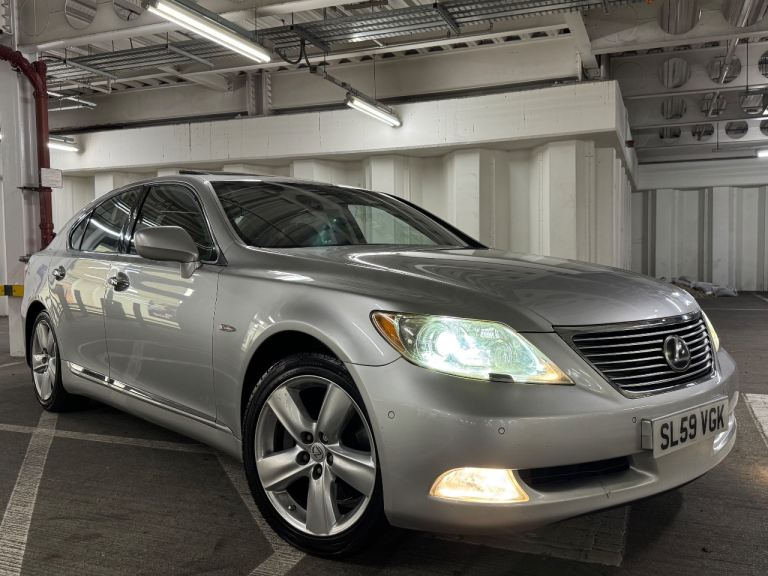 2009 Lexus LS460 V8
