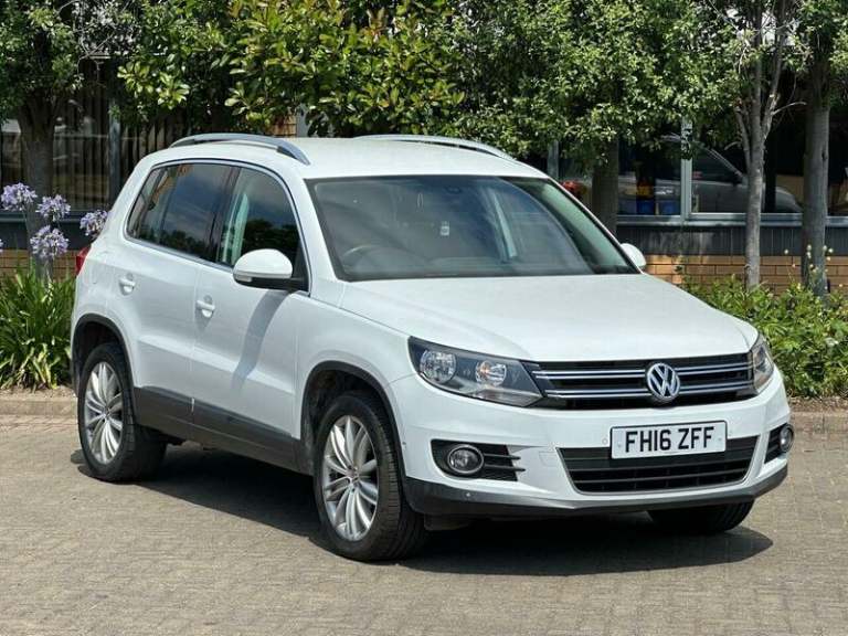2016 Volkswagen Tiguan 2.0 TDi BlueMotion Tech Match Edition 150 5dr ESTATE DIESEL Manual