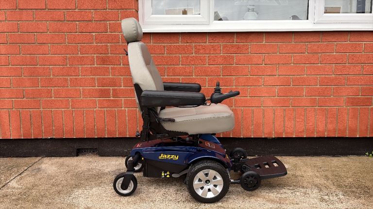 Powerchair - CAN DELIVER