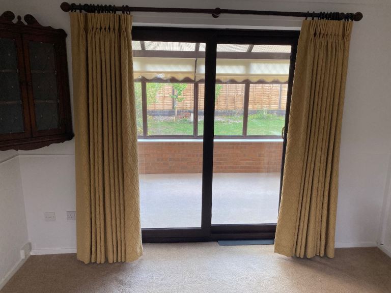 Set of 3 Curtains