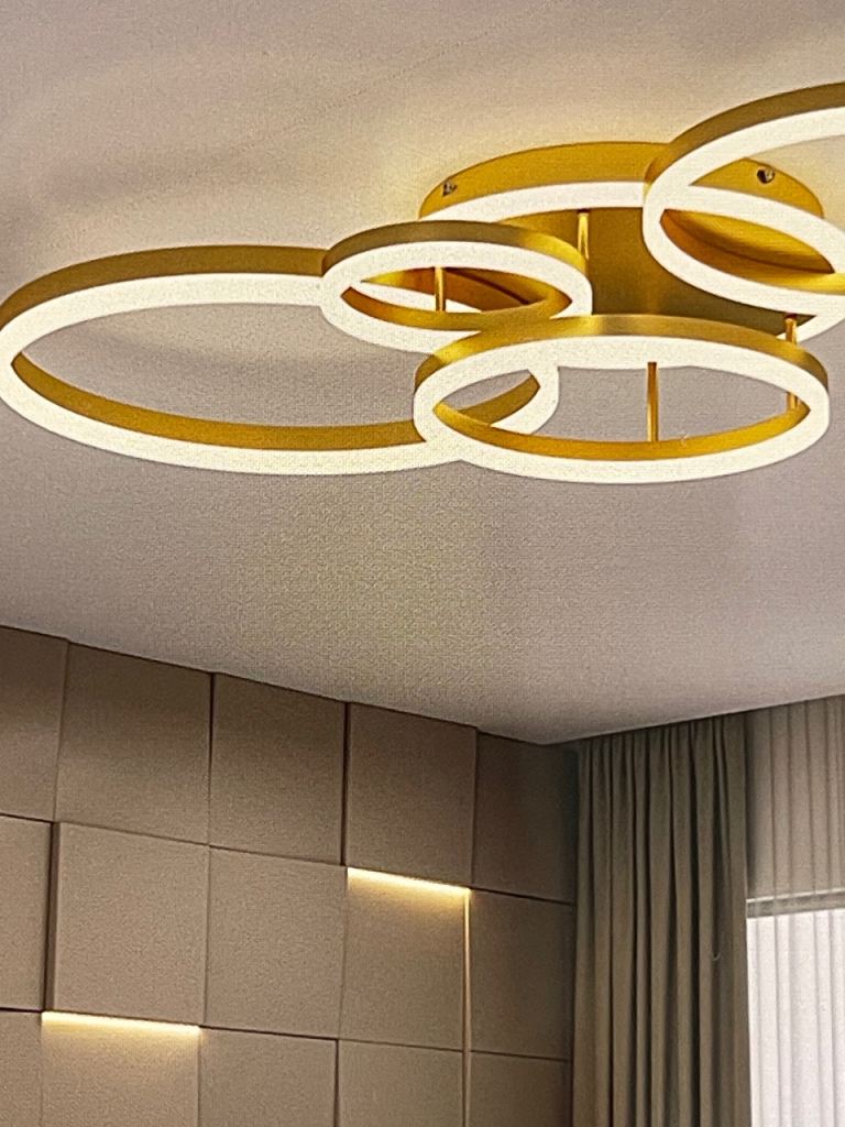 ✨ Living and Home Golden Loops LED Ceiling Light – Brand New Boxed ✨ RRP £95