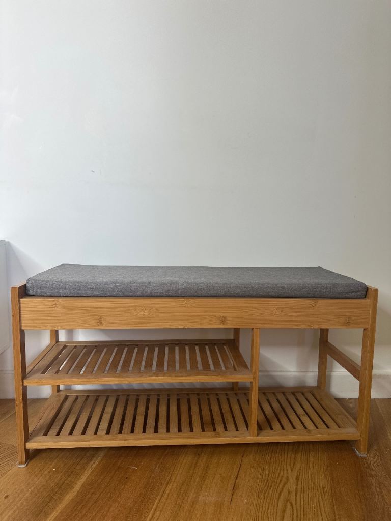 Bamboo Shoe Storage Bench with Grey Cushion – great condition as new