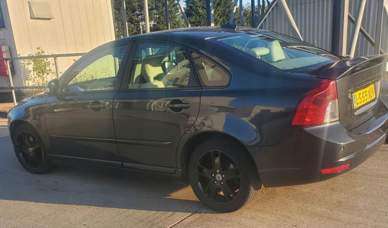 VOLVO S40 2.0D AUTOMATIC 2009 86K MILES