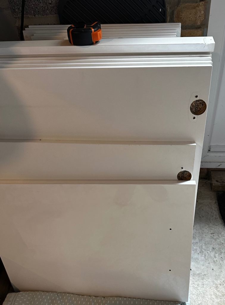 17 Gloss White Kitchen Doors