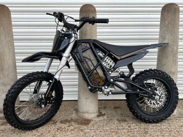 DANNYS DIRT BIKES STOMP EBOX 2 V2 KIDS ELECTRIC DIRT BIKE MOTOCROSS BIKE E5 