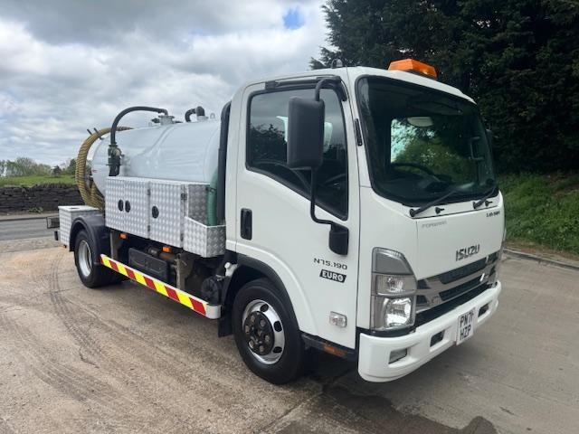 2022 ISUZU N75.190 EURO 6 G K & N services 3600ltr vacuum tanker,wash down