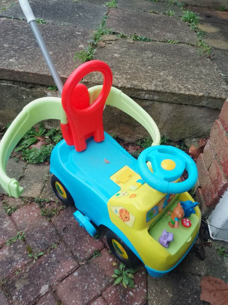 Baby sit on car