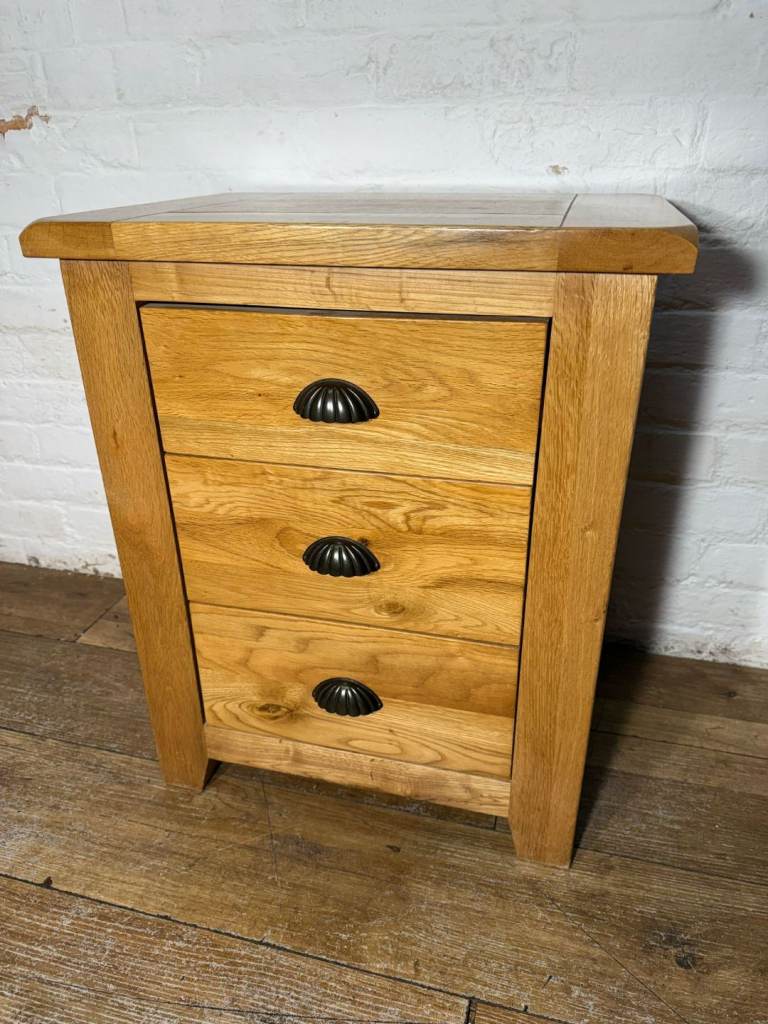Solid oak bedside chest of drawers with free local delivery 