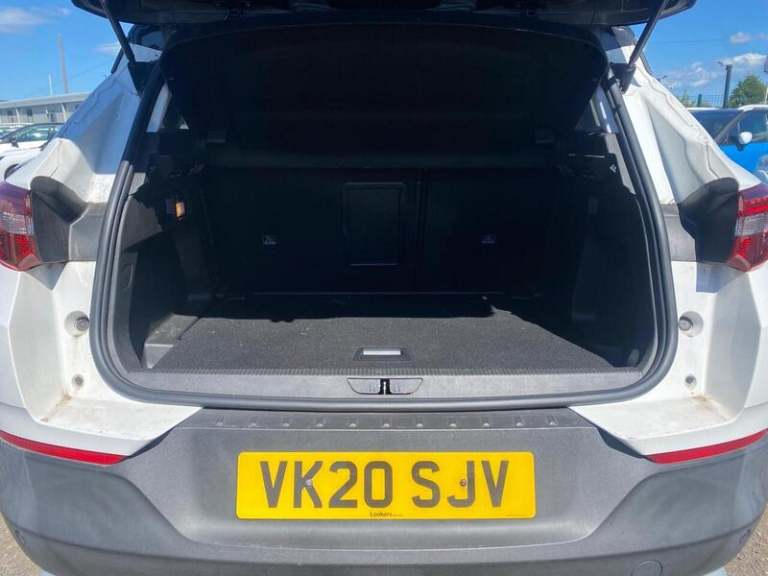 2020 Vauxhall Grandland X Turbo SRi Nav SUV Petrol Manual