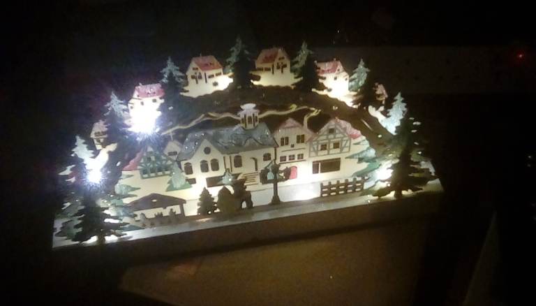 Light-Up Wooden Christmas Village Decoration – new