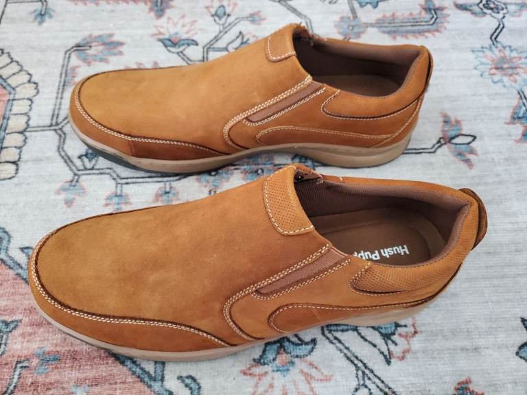 Hush Puppies - size 10 - unworn