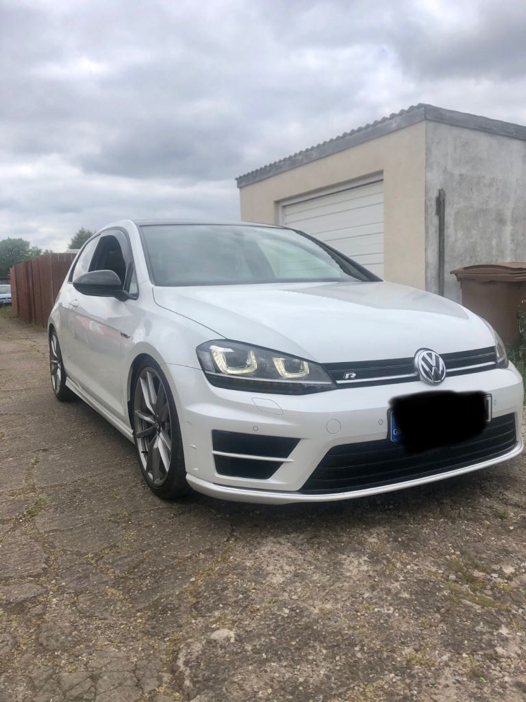 Volkswagen, GOLF, Hatchback, 2014, Semi-Auto, 1984 (cc), 3 doors