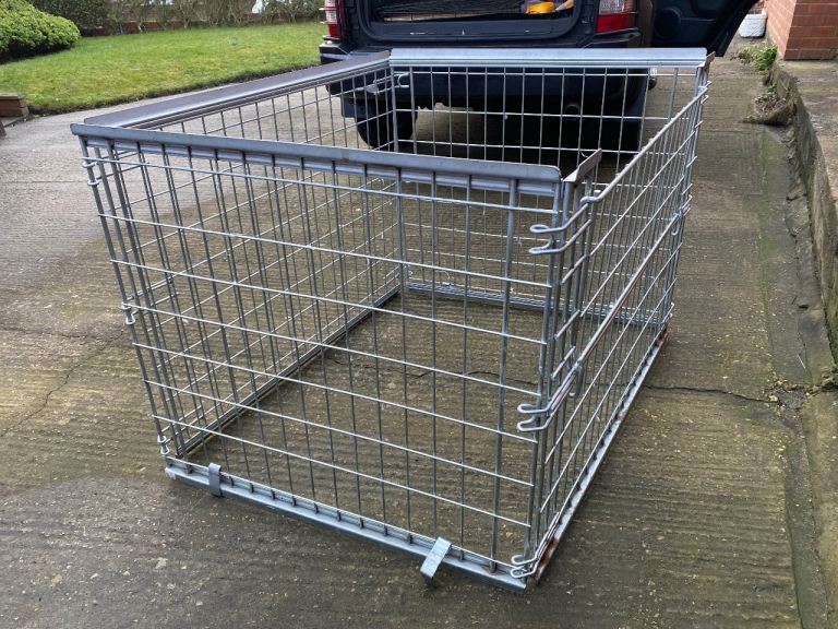 Palletower retention cage, stillage, storage, pallet stackable, heavy duty pet enclosure