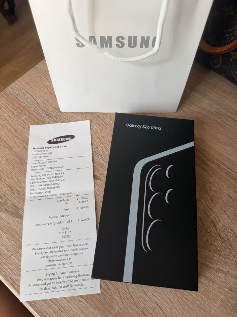 Samsung Galaxy S26 Ultra – Brand New in Box