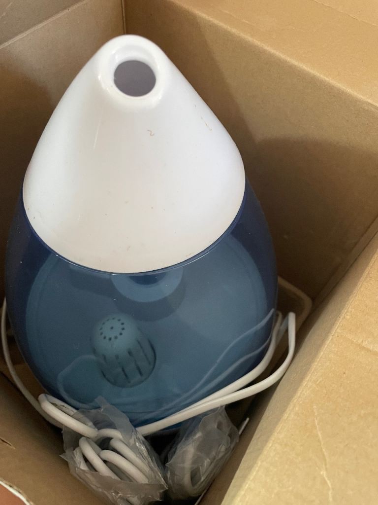 ProBreeze Ultrasonic Humidifier 3.8L – New, Blue and White